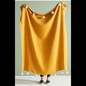 New Anthropologie Sonoran Pommed Throw blanket